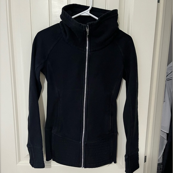 Lululemon sweater - Picture 2 of 2